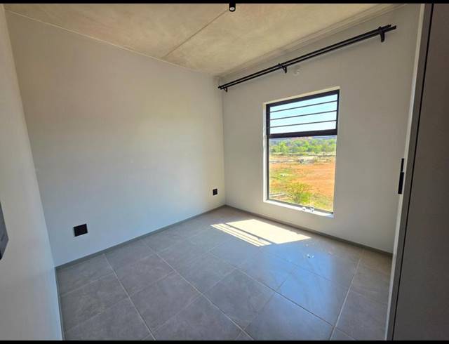 2 BEDROOM PROPERTY TO RENT IN WATERKLOOF RIDGE